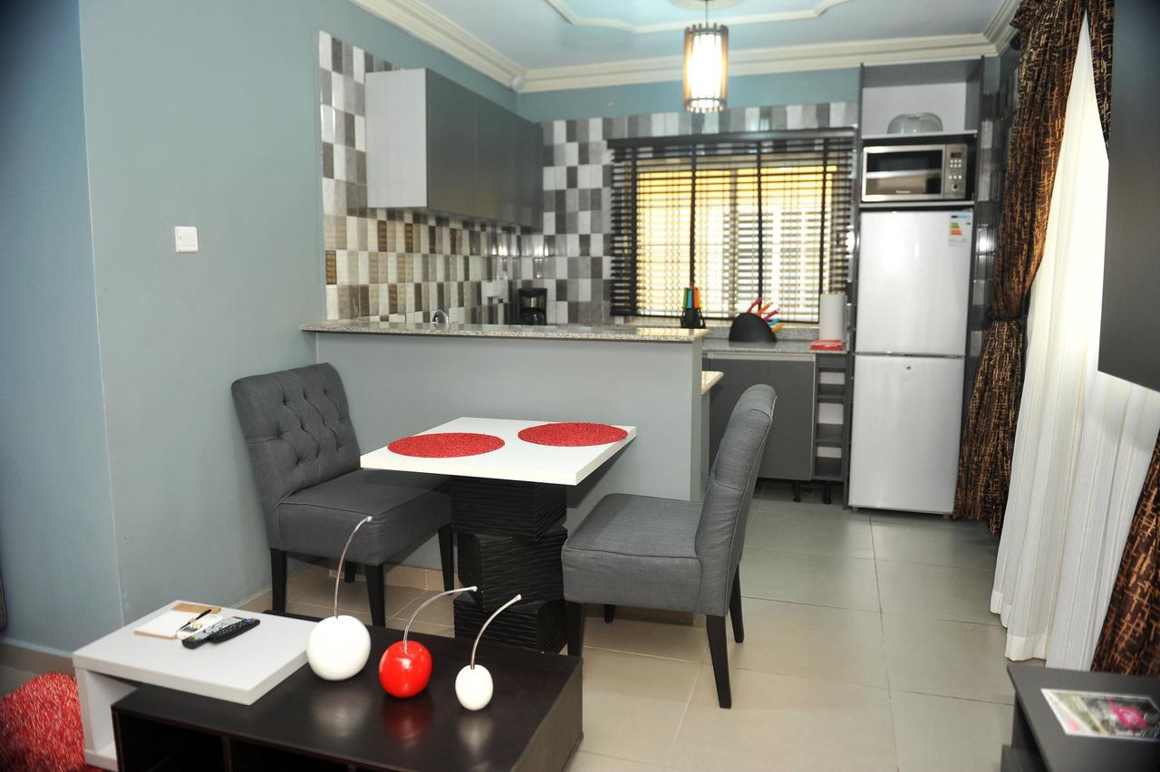 ホテル Nigus House Lekki ラゴス エクステリア 写真