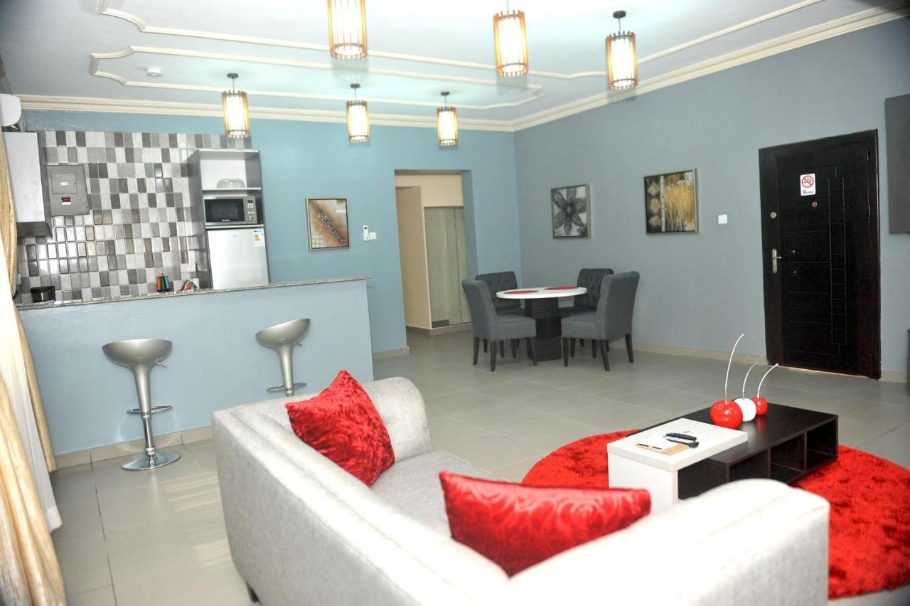 ホテル Nigus House Lekki ラゴス エクステリア 写真